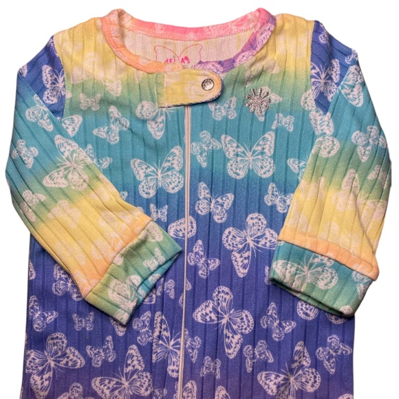 delias 3-6 month sleeper baby butterfly and rainbows super soft pajamas - Picture 3 of 5
